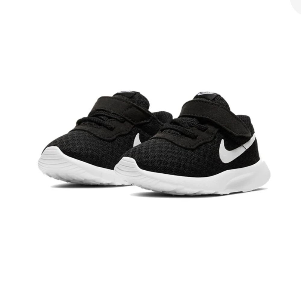 Nike Tanjun Velcro Sneaker | Toddler | 5C